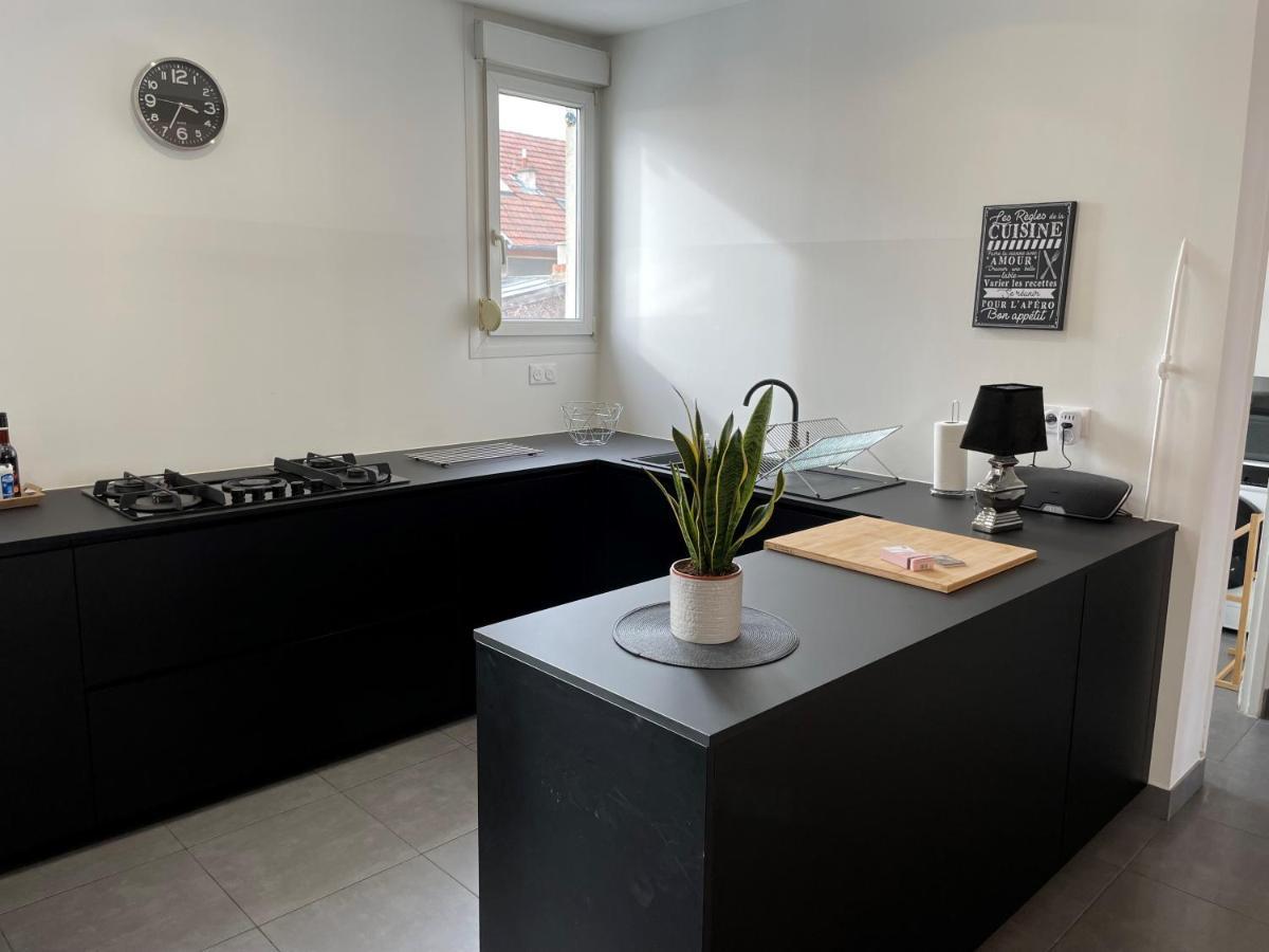 Le Cinquante-Deux Appartement De Charme Реймс Экстерьер фото